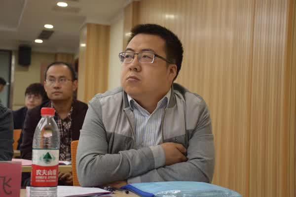 8支戰(zhàn)隊(duì)從這場(chǎng)5000人、750支隊(duì)伍的競(jìng)賽中脫穎而出，總決賽倒計(jì)時(shí)?。╪支隊(duì)伍淘汰賽決出1234名）"