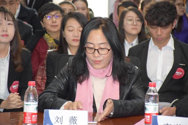 8支戰(zhàn)隊(duì)從這場(chǎng)5000人、750支隊(duì)伍的競(jìng)賽中脫穎而出，總決賽倒計(jì)時(shí)?。╪支隊(duì)伍淘汰賽決出1234名）"