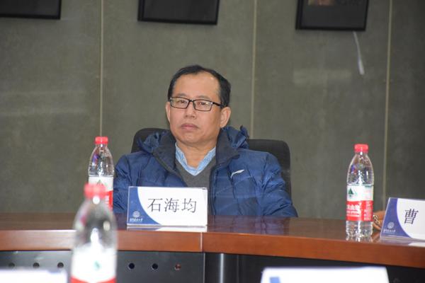 8支戰(zhàn)隊(duì)從這場(chǎng)5000人、750支隊(duì)伍的競(jìng)賽中脫穎而出，總決賽倒計(jì)時(shí)?。╪支隊(duì)伍淘汰賽決出1234名）"