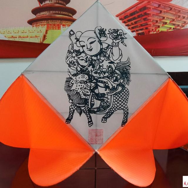 風(fēng)箏制作與放飛——長(zhǎng)壽路社區(qū)“非遺進(jìn)社區(qū)，文化共傳承”傳統(tǒng)技藝學(xué)堂活動(dòng)