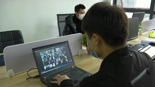 上饒：戰(zhàn)“疫”復(fù)工兩不誤 企業(yè)有序開展生產(chǎn)