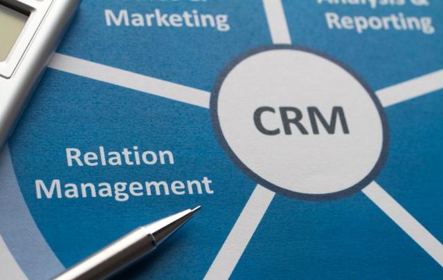 中國(guó)CRM企業(yè)“學(xué)習(xí)”Salesforce，只是在集體自嗨？（crm和salesforce）